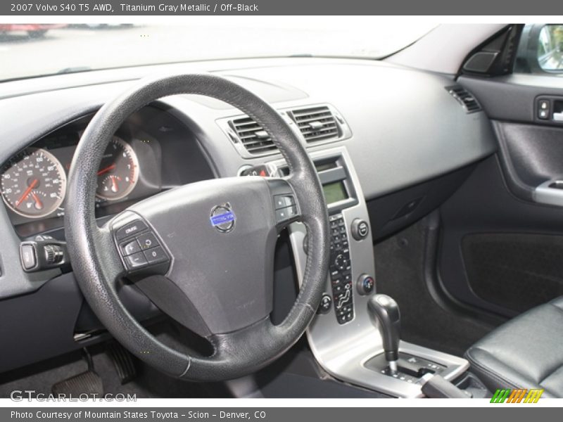 Titanium Gray Metallic / Off-Black 2007 Volvo S40 T5 AWD