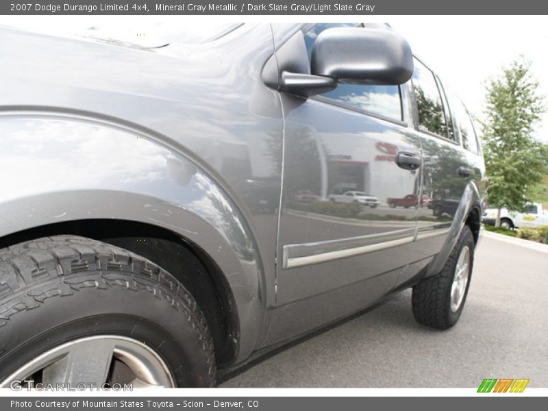Mineral Gray Metallic / Dark Slate Gray/Light Slate Gray 2007 Dodge Durango Limited 4x4