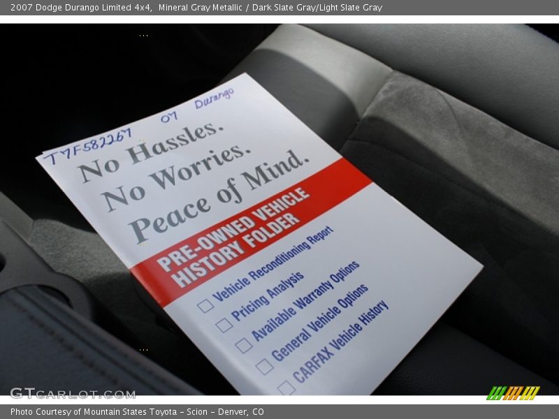 Mineral Gray Metallic / Dark Slate Gray/Light Slate Gray 2007 Dodge Durango Limited 4x4