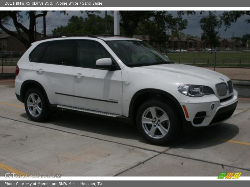 Alpine White / Sand Beige 2011 BMW X5 xDrive 35d