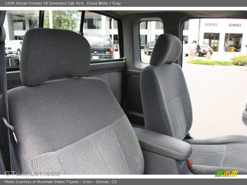 Cloud White / Gray 1998 Nissan Frontier XE Extended Cab 4x4