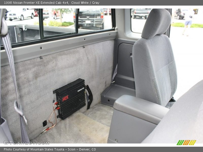 Cloud White / Gray 1998 Nissan Frontier XE Extended Cab 4x4