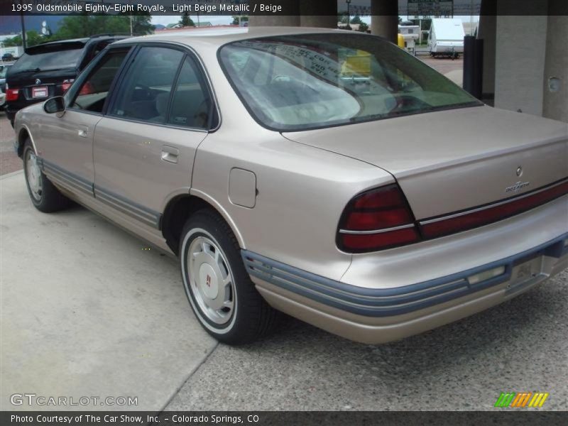 Light Beige Metallic / Beige 1995 Oldsmobile Eighty-Eight Royale