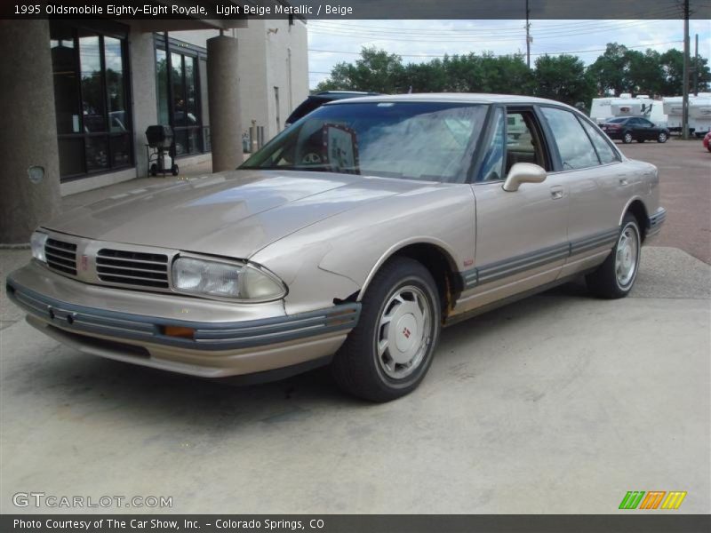 Light Beige Metallic / Beige 1995 Oldsmobile Eighty-Eight Royale
