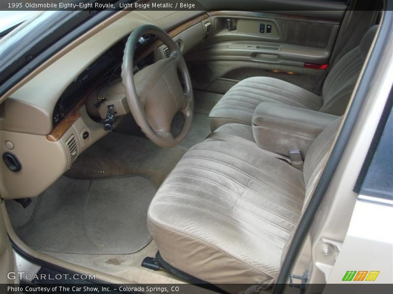 Light Beige Metallic / Beige 1995 Oldsmobile Eighty-Eight Royale