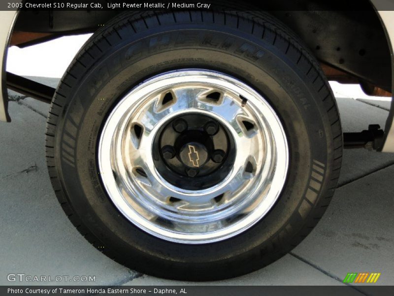 Light Pewter Metallic / Medium Gray 2003 Chevrolet S10 Regular Cab