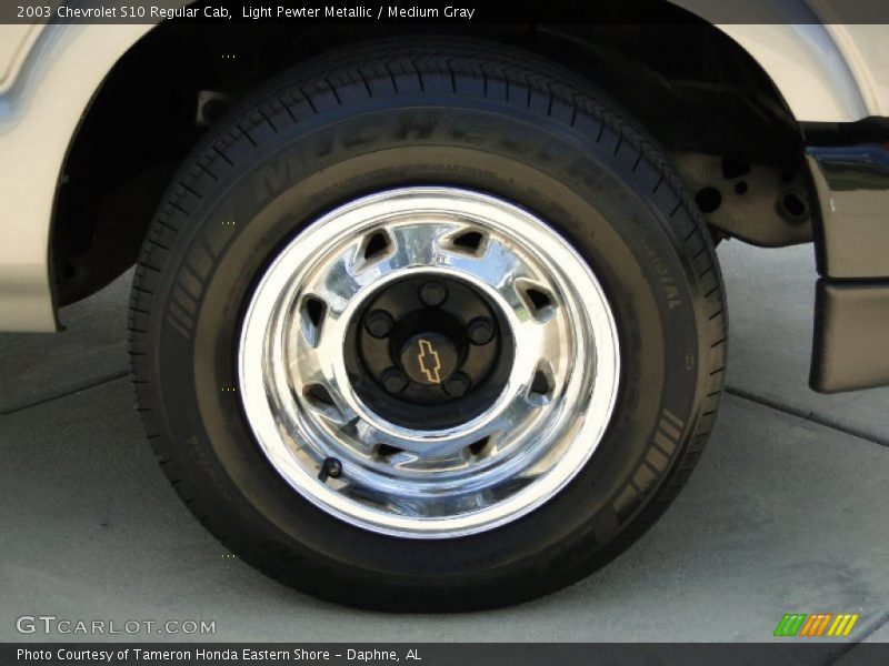 Light Pewter Metallic / Medium Gray 2003 Chevrolet S10 Regular Cab