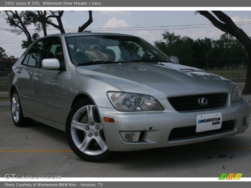 Millennium Silver Metallic / Ivory 2002 Lexus IS 300