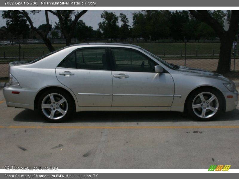 Millennium Silver Metallic / Ivory 2002 Lexus IS 300