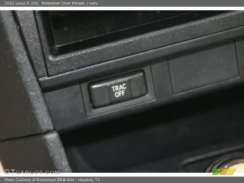 Millennium Silver Metallic / Ivory 2002 Lexus IS 300
