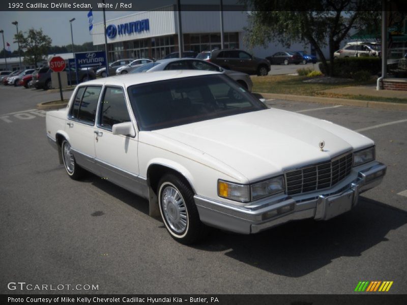 White / Red 1992 Cadillac DeVille Sedan