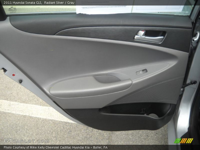 Radiant Silver / Gray 2011 Hyundai Sonata GLS