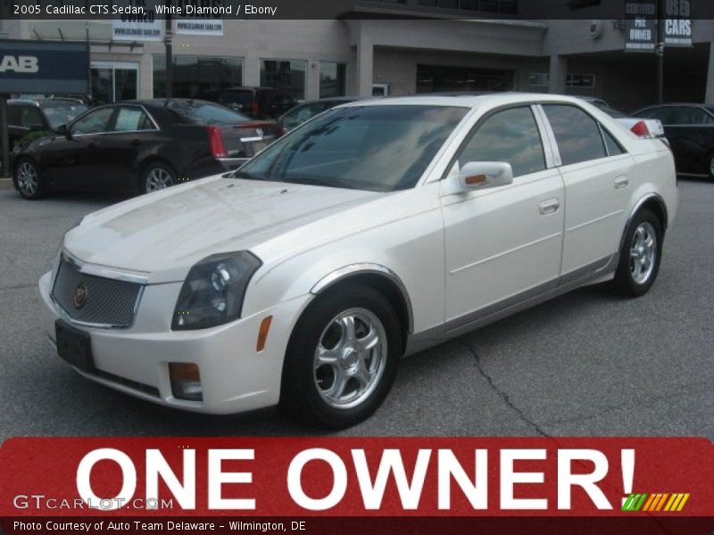 White Diamond / Ebony 2005 Cadillac CTS Sedan