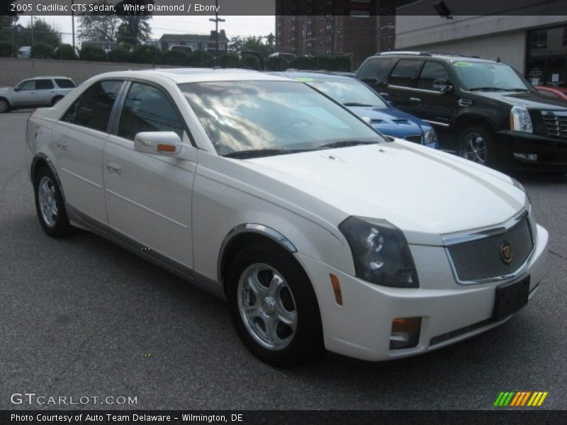 White Diamond / Ebony 2005 Cadillac CTS Sedan