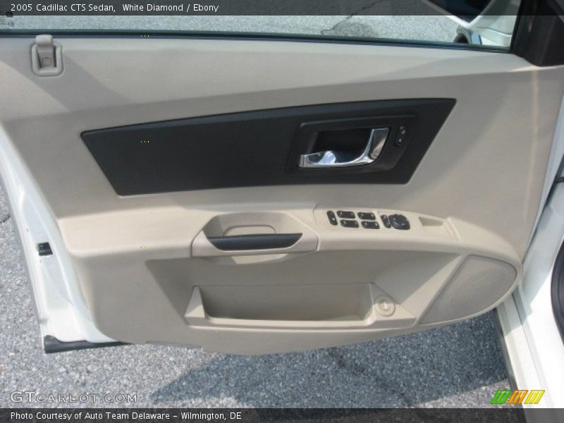 White Diamond / Ebony 2005 Cadillac CTS Sedan