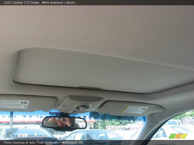 White Diamond / Ebony 2005 Cadillac CTS Sedan