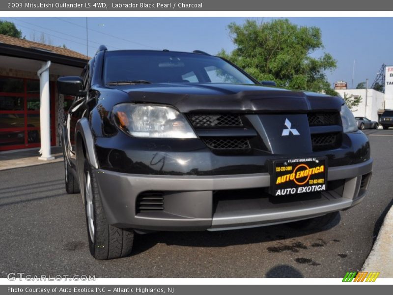 Labrador Black Pearl / Charcoal 2003 Mitsubishi Outlander LS 4WD