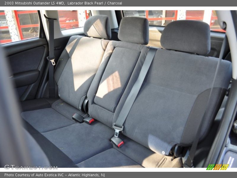 Labrador Black Pearl / Charcoal 2003 Mitsubishi Outlander LS 4WD
