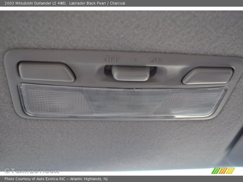 Labrador Black Pearl / Charcoal 2003 Mitsubishi Outlander LS 4WD