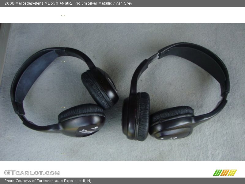 Iridium Silver Metallic / Ash Grey 2008 Mercedes-Benz ML 550 4Matic