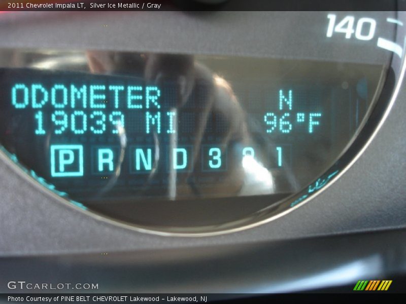 Silver Ice Metallic / Gray 2011 Chevrolet Impala LT