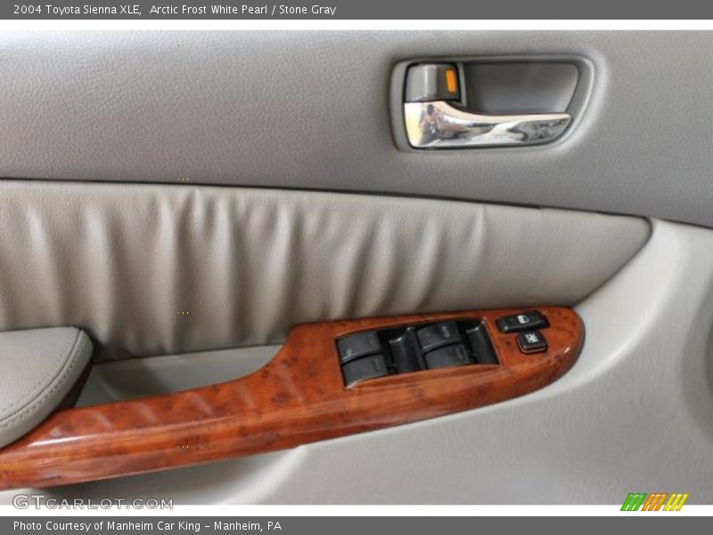 Arctic Frost White Pearl / Stone Gray 2004 Toyota Sienna XLE