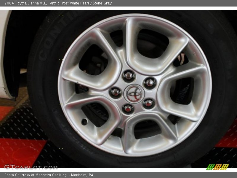 Arctic Frost White Pearl / Stone Gray 2004 Toyota Sienna XLE