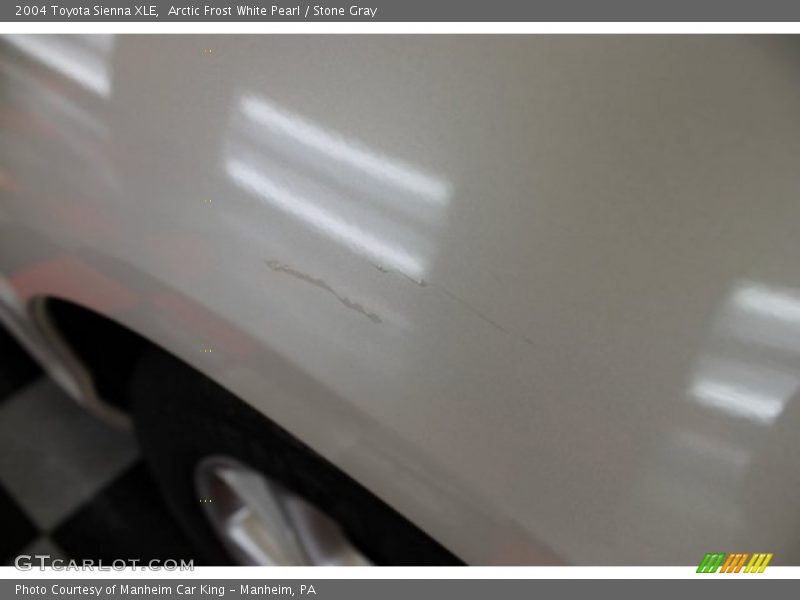 Arctic Frost White Pearl / Stone Gray 2004 Toyota Sienna XLE