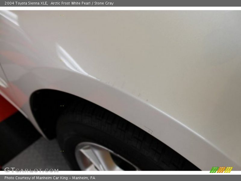 Arctic Frost White Pearl / Stone Gray 2004 Toyota Sienna XLE