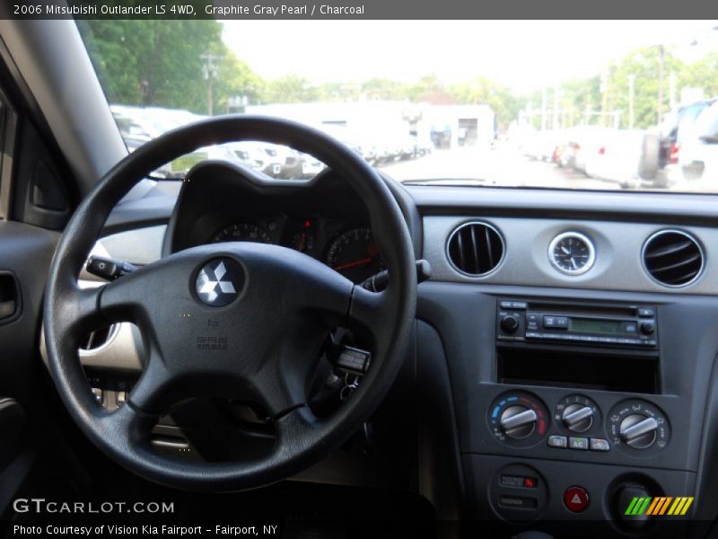Graphite Gray Pearl / Charcoal 2006 Mitsubishi Outlander LS 4WD