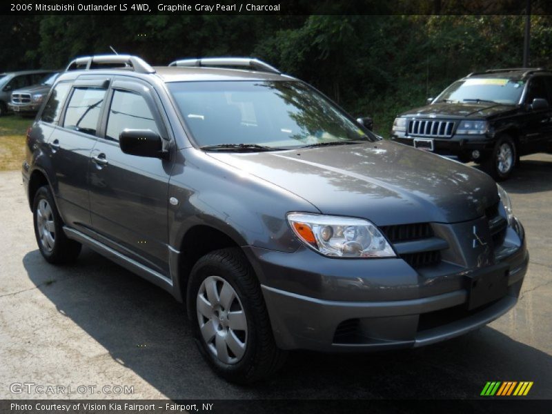 Graphite Gray Pearl / Charcoal 2006 Mitsubishi Outlander LS 4WD