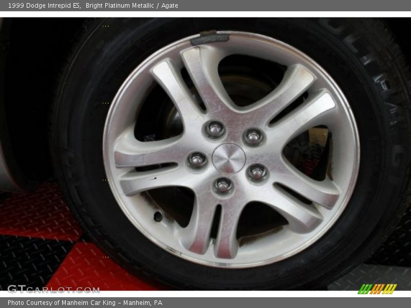 Bright Platinum Metallic / Agate 1999 Dodge Intrepid ES