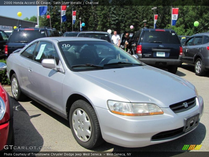 Front 3/4 View of 2000 Accord EX Coupe