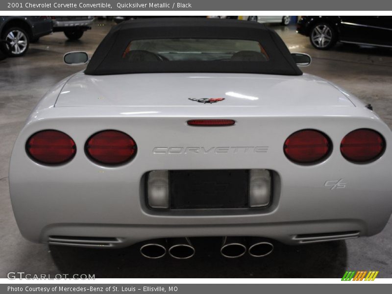 Quicksilver Metallic / Black 2001 Chevrolet Corvette Convertible