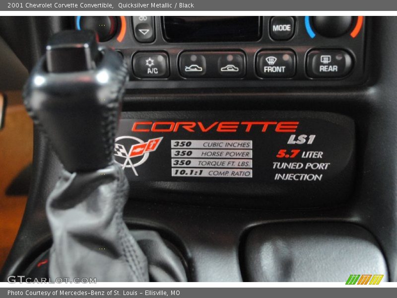  2001 Corvette Convertible Logo