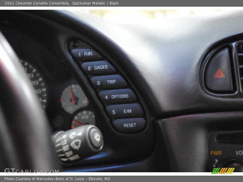 Controls of 2001 Corvette Convertible