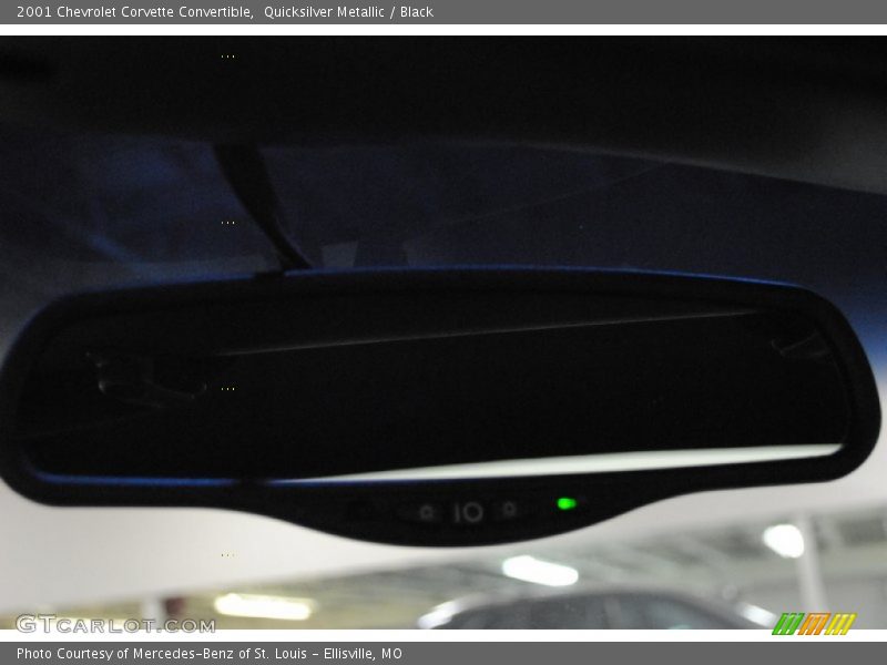 Quicksilver Metallic / Black 2001 Chevrolet Corvette Convertible