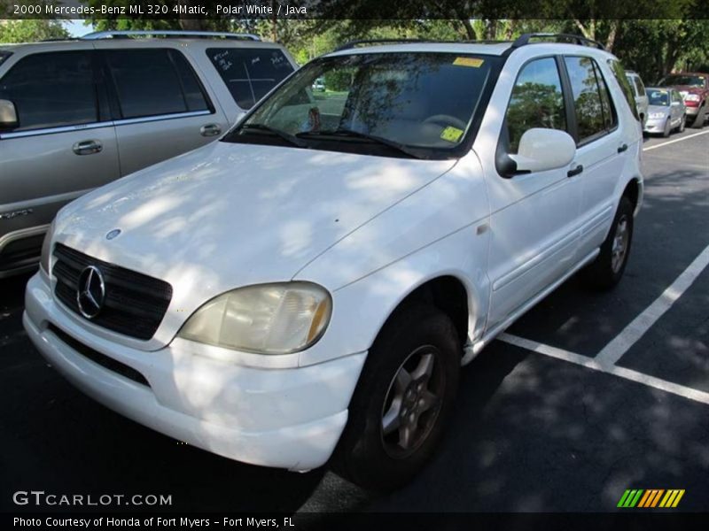 Polar White / Java 2000 Mercedes-Benz ML 320 4Matic