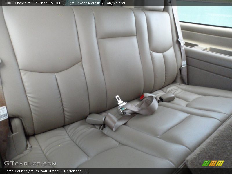 Light Pewter Metallic / Tan/Neutral 2003 Chevrolet Suburban 1500 LT