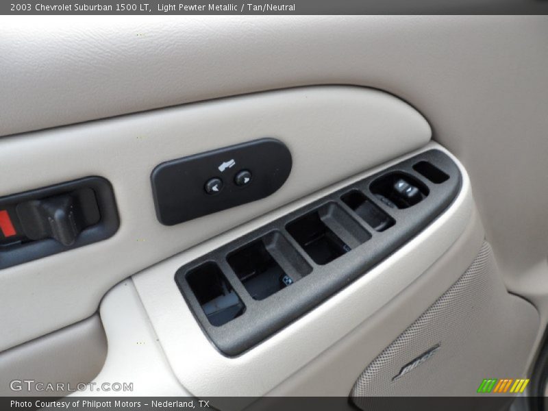 Light Pewter Metallic / Tan/Neutral 2003 Chevrolet Suburban 1500 LT
