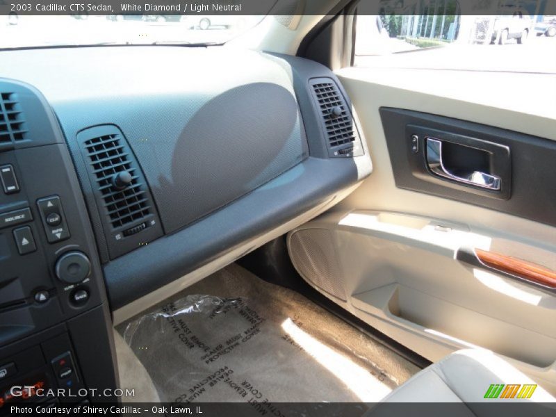 White Diamond / Light Neutral 2003 Cadillac CTS Sedan