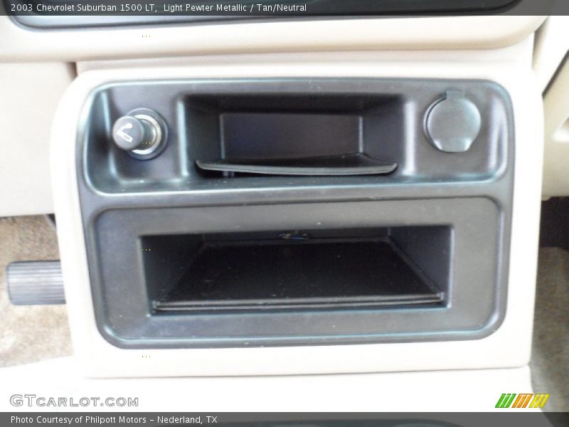 Light Pewter Metallic / Tan/Neutral 2003 Chevrolet Suburban 1500 LT