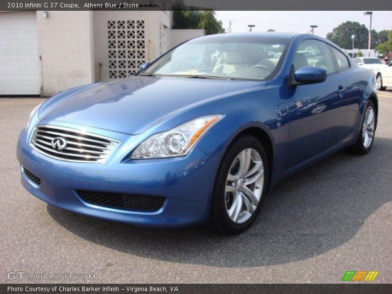 Front 3/4 View of 2010 G 37 Coupe