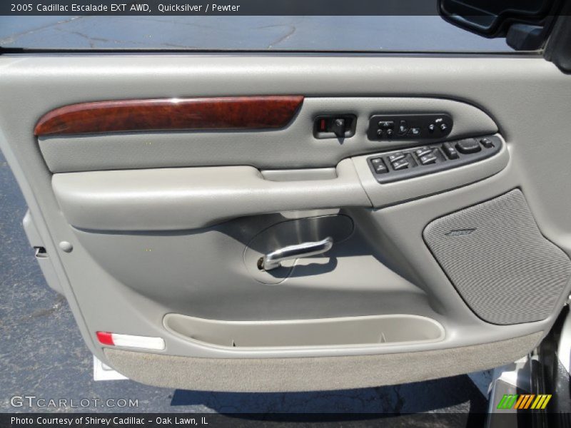 Quicksilver / Pewter 2005 Cadillac Escalade EXT AWD