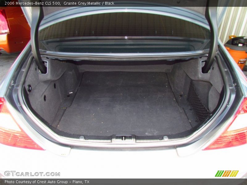  2006 CLS 500 Trunk