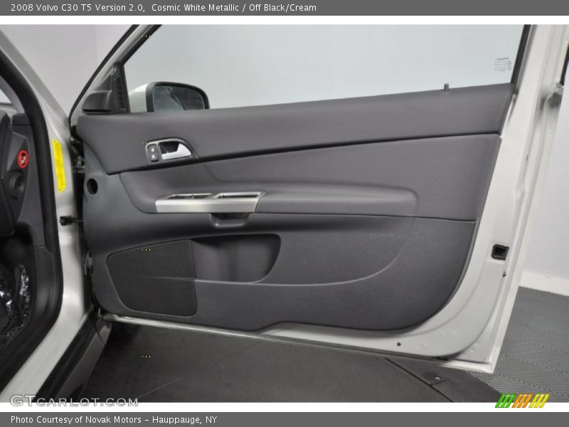 Door Panel of 2008 C30 T5 Version 2.0