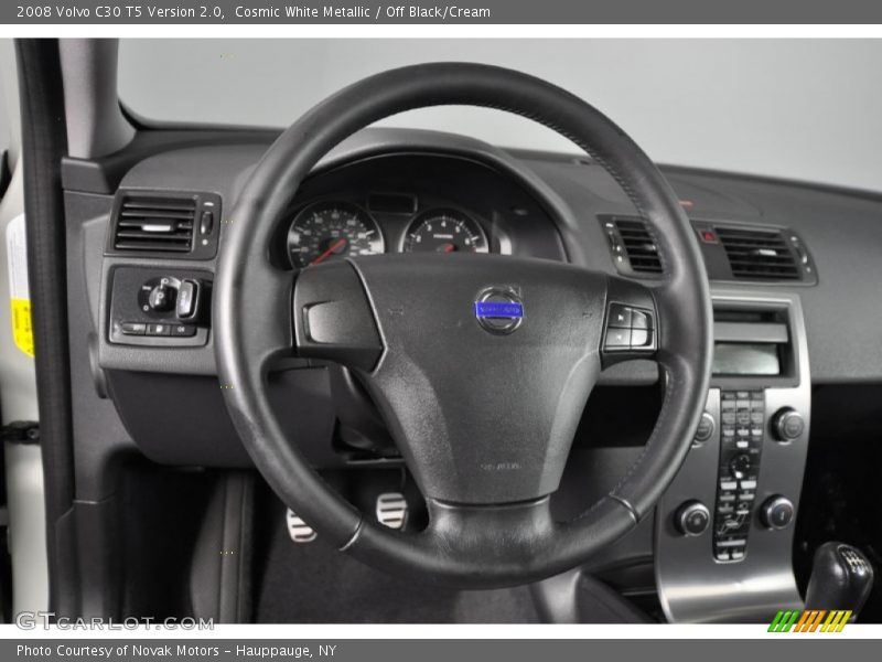  2008 C30 T5 Version 2.0 Steering Wheel