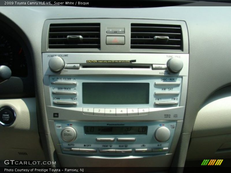 Super White / Bisque 2009 Toyota Camry XLE V6