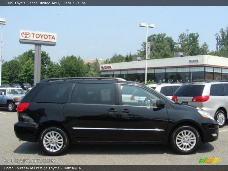  2009 Sienna Limited AWD Black