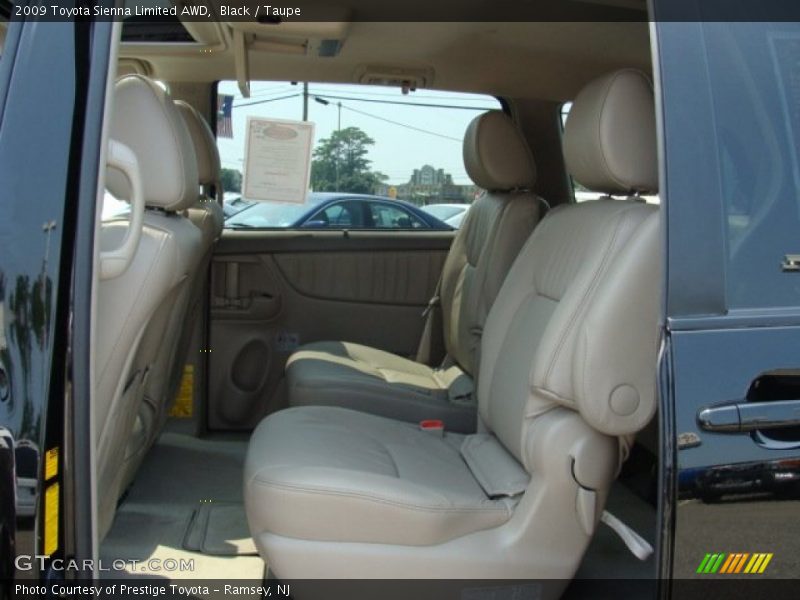 Black / Taupe 2009 Toyota Sienna Limited AWD